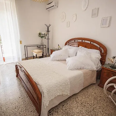 Casa Rosetta לינה וארוחת בוקר